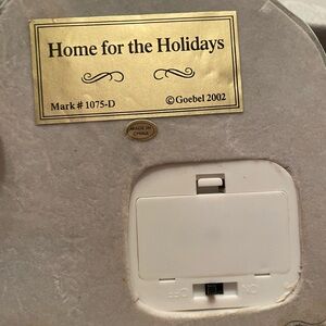 Home for the Holidays Hummel